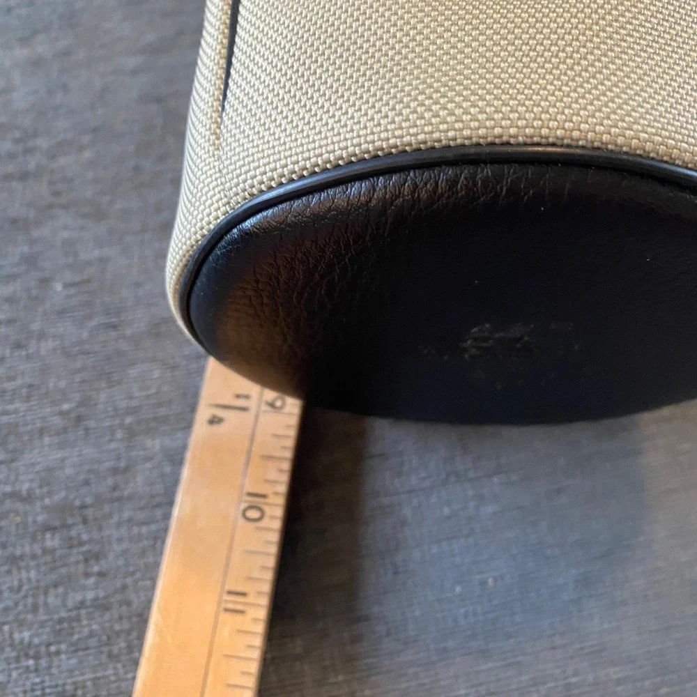 Canon Camera Lens Case LZ1324 Tan Black Faux Leather Padded Pouch Zip Closure‎